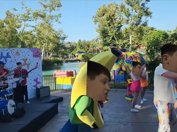 Piñata thumbnail image