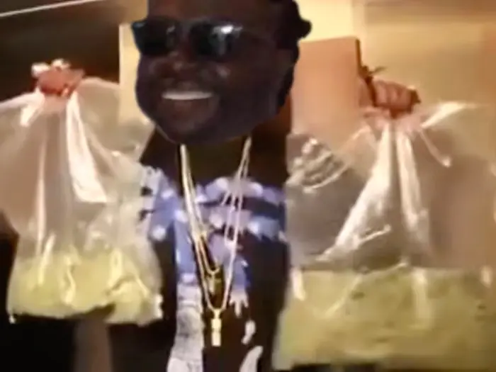 Piñata thumbnail image