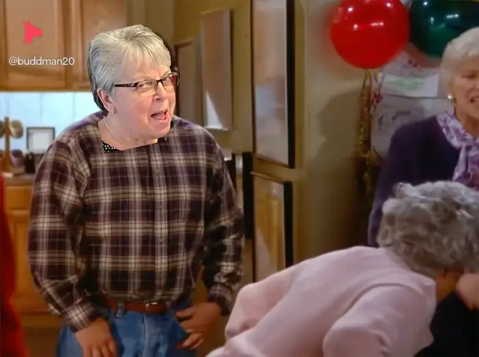 Seinfeld - S5E20 - The Fire - George Panics Over a Fire in the Kitchen meme | image tagged in memes | made with Piñata Farms meme generator