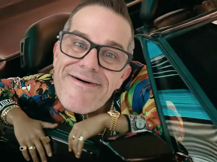 Piñata thumbnail image