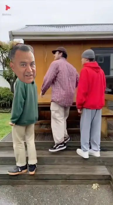 Piñata thumbnail image