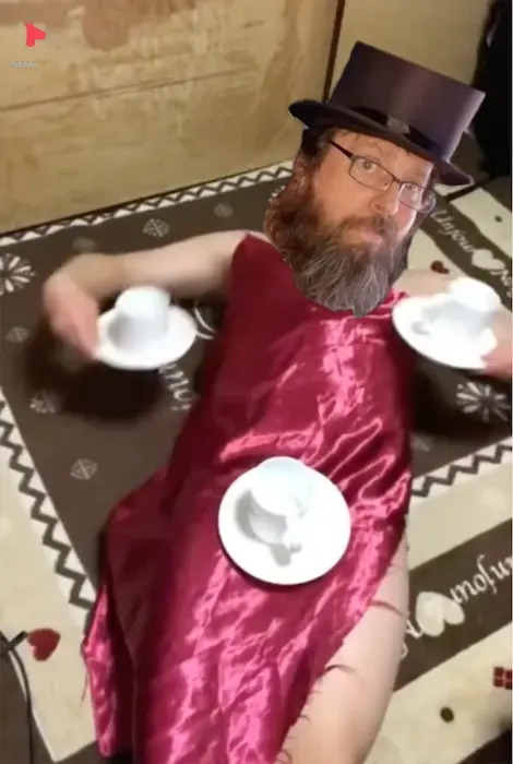 Piñata thumbnail image