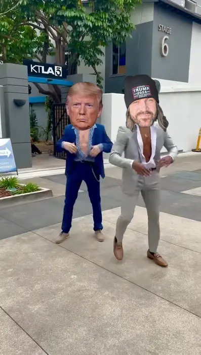 Piñata thumbnail image