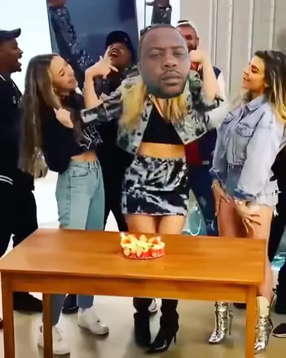 Piñata thumbnail image