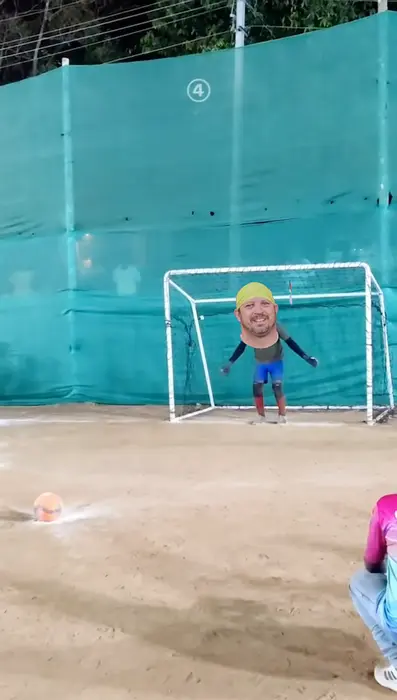 Piñata thumbnail image