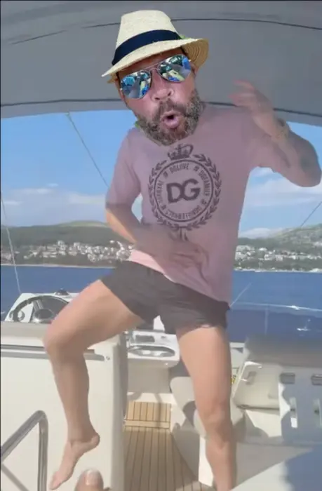 Piñata thumbnail image