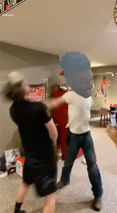 Piñata thumbnail image