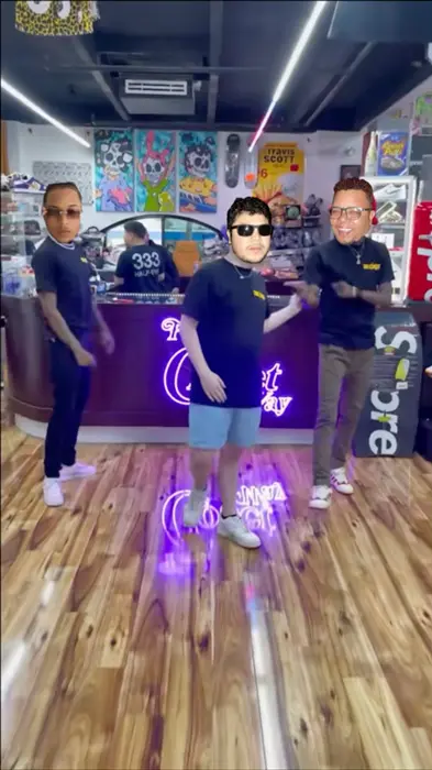 Piñata thumbnail image