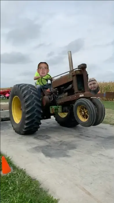 Piñata thumbnail image