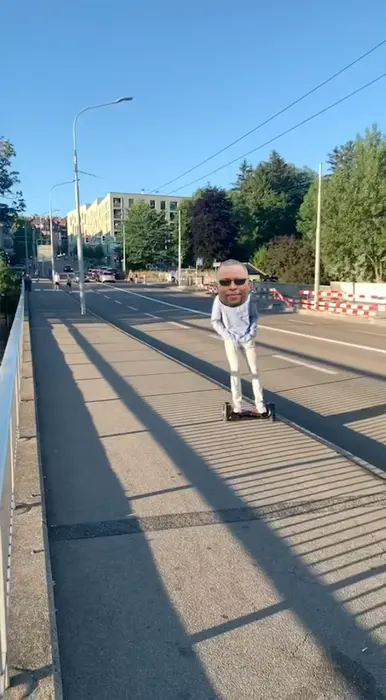 Piñata thumbnail image