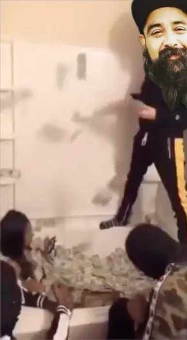 Piñata thumbnail image