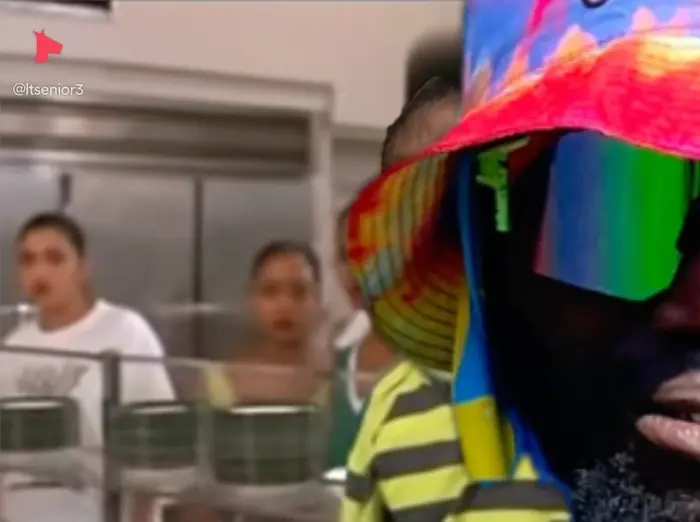 Piñata thumbnail image