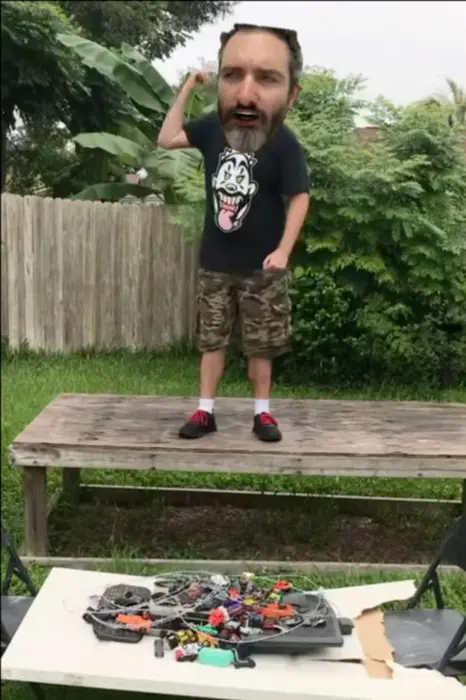 Piñata thumbnail image