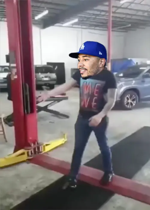 Piñata thumbnail image