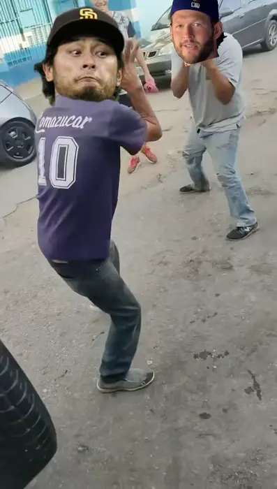 Piñata thumbnail image