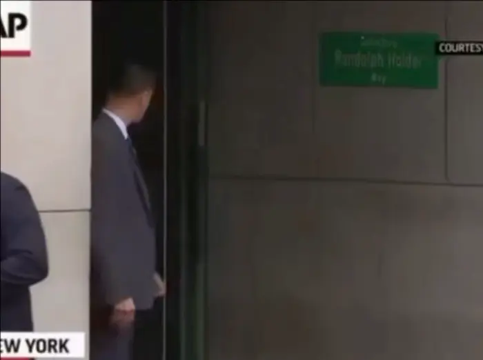 Cuba Gooding Jr gets arrested meme | image tagged in memes | made with Piñata Farms meme generator