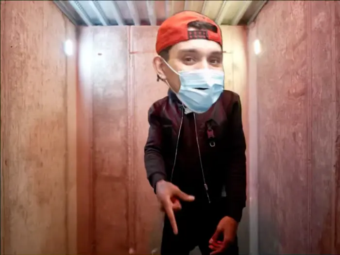 Piñata thumbnail image