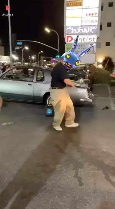 Piñata thumbnail image