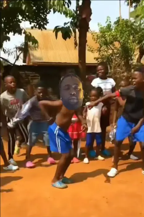 Piñata thumbnail image