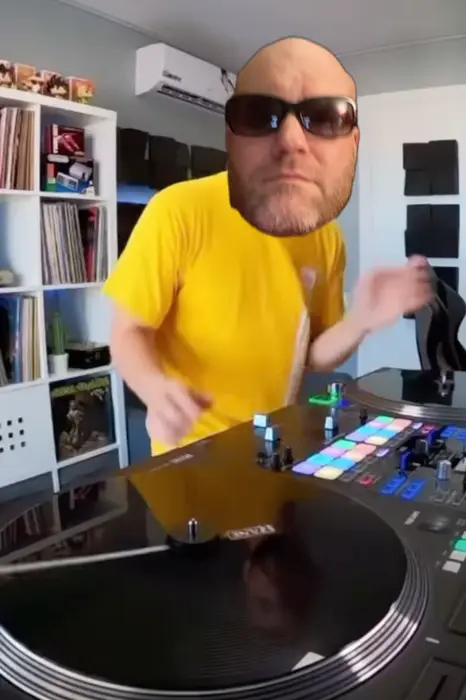 Piñata thumbnail image