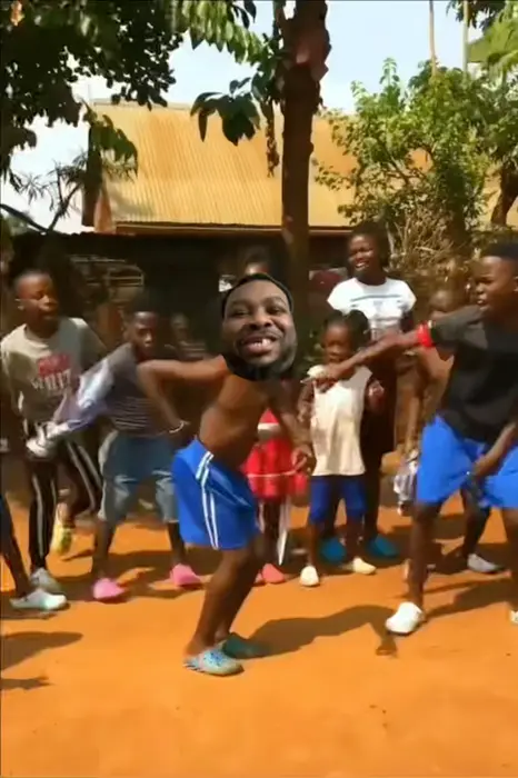 Piñata thumbnail image