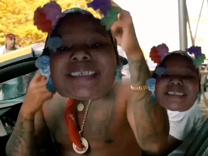 Piñata thumbnail image