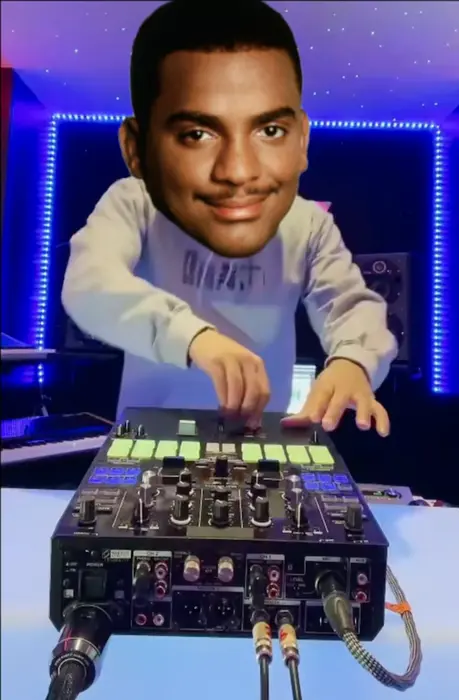 Piñata thumbnail image