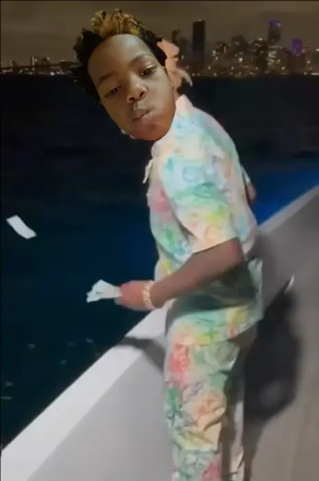 Piñata thumbnail image