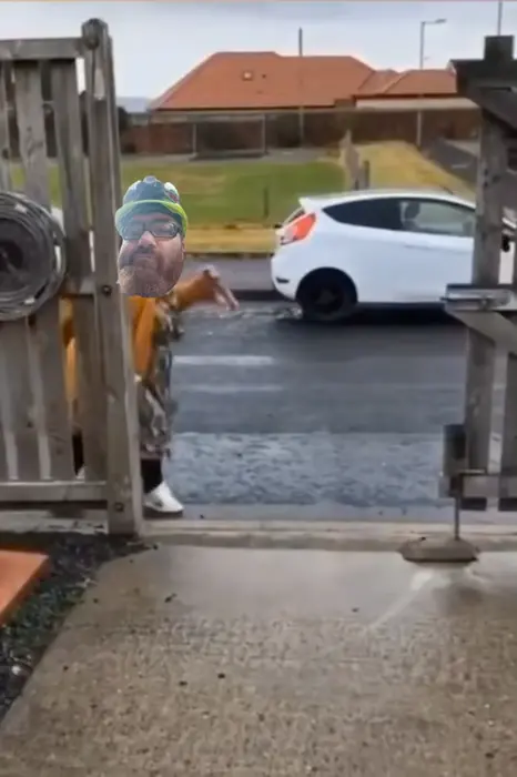 Piñata thumbnail image