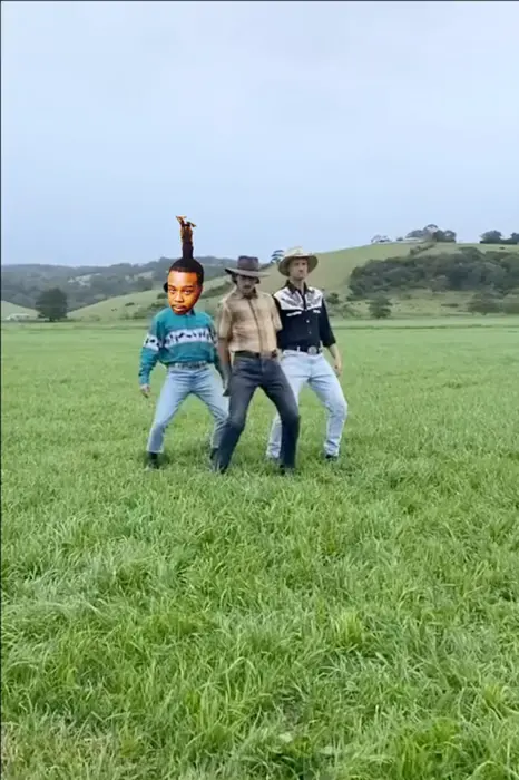 Piñata thumbnail image