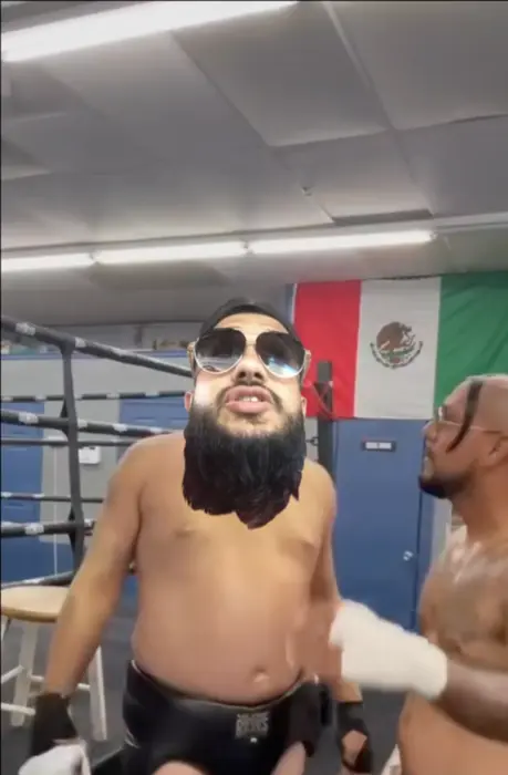 Piñata thumbnail image