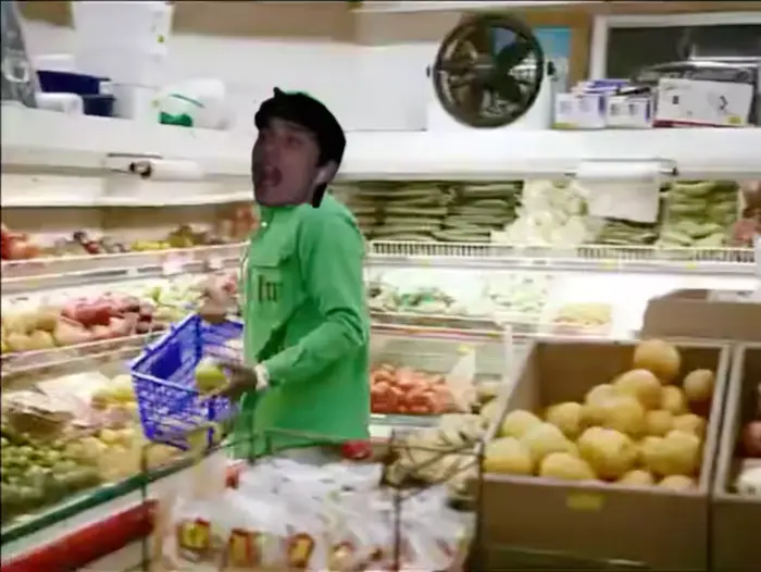 Piñata thumbnail image