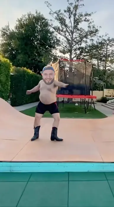 Piñata thumbnail image