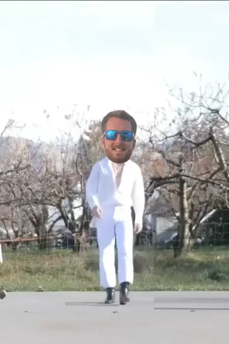 Piñata thumbnail image