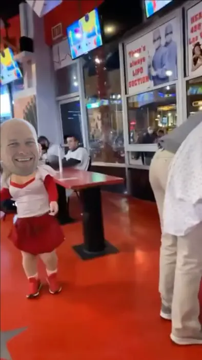 Piñata thumbnail image