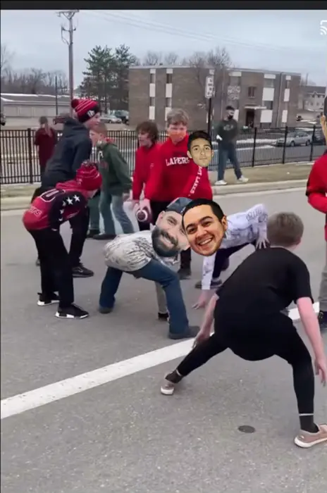 Piñata thumbnail image