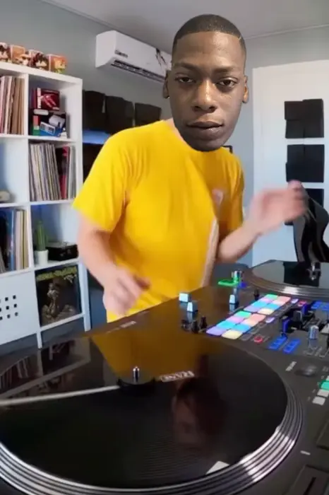 Piñata thumbnail image