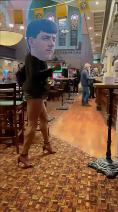 Piñata thumbnail image