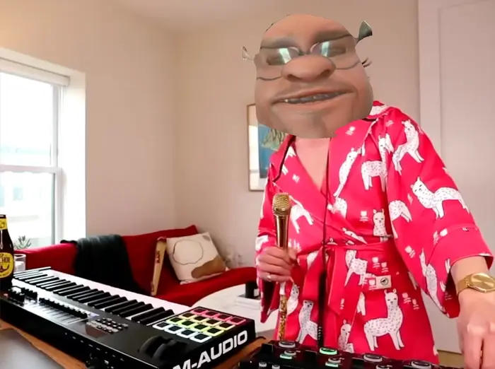 Piñata thumbnail image