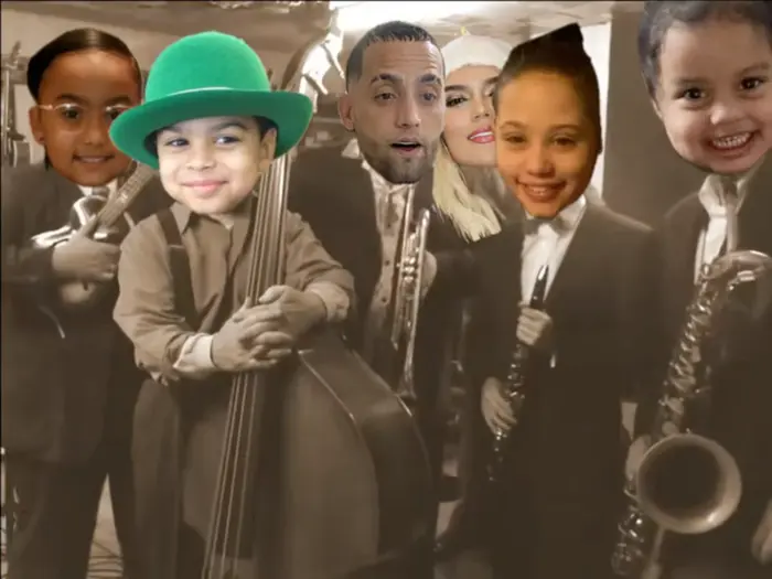 Piñata thumbnail image