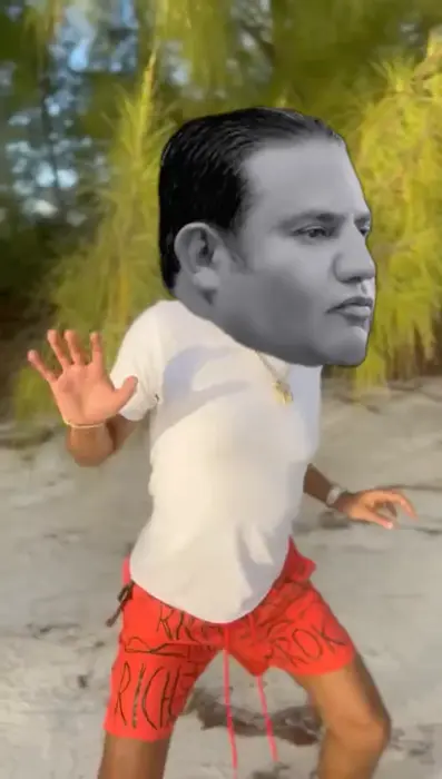 Piñata thumbnail image