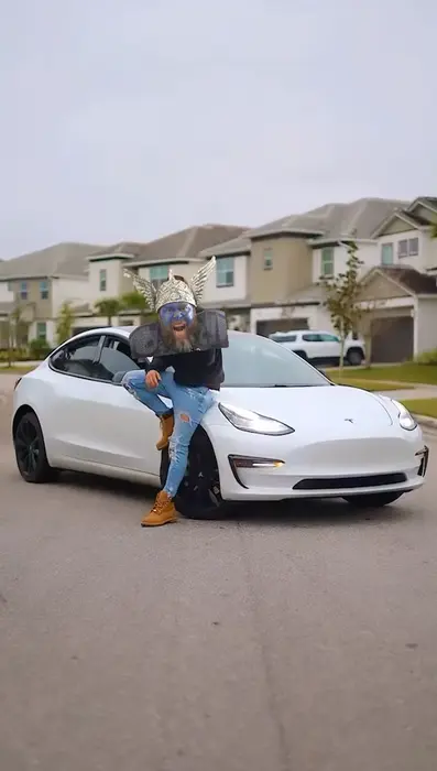 Piñata thumbnail image