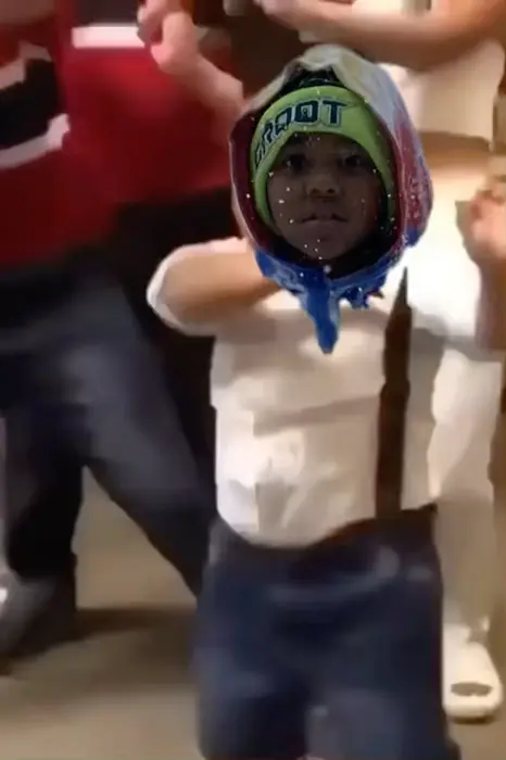 Piñata thumbnail image