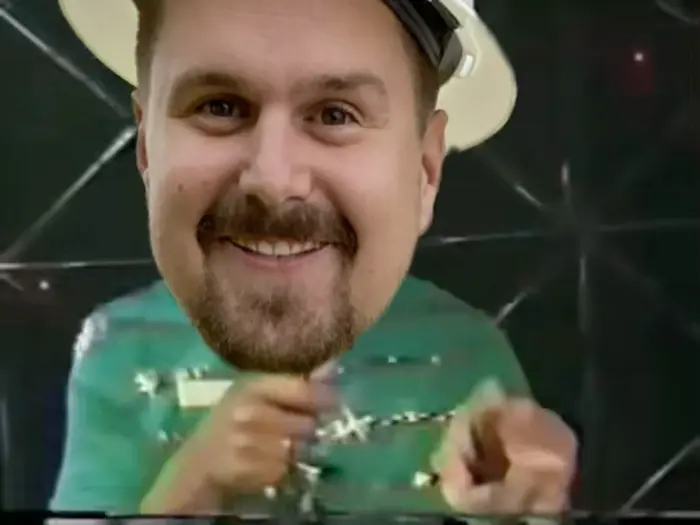 Piñata thumbnail image