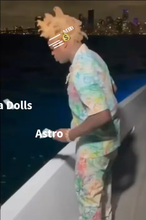 Piñata thumbnail image