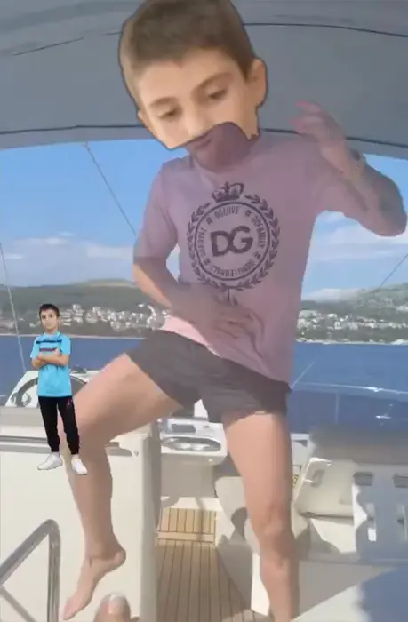 Piñata thumbnail image