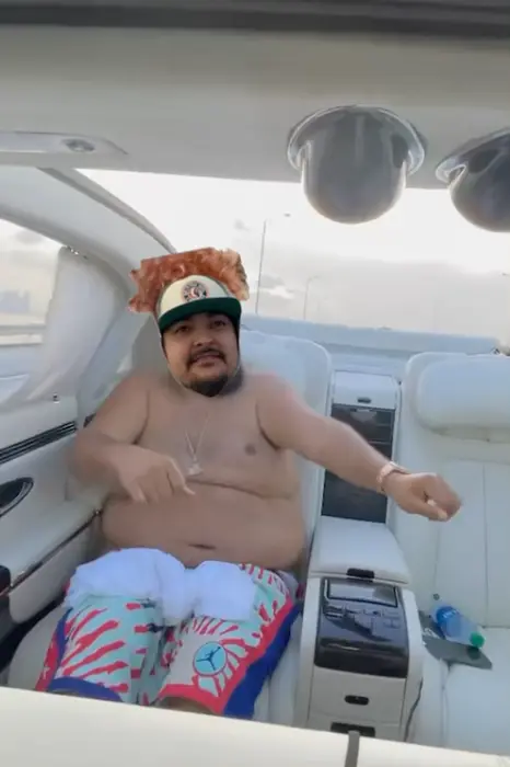 Piñata thumbnail image