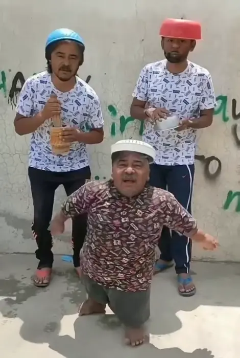 Piñata thumbnail image