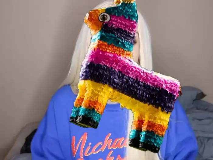 Piñata thumbnail image