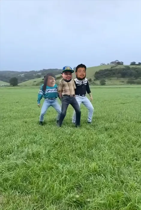 Piñata thumbnail image